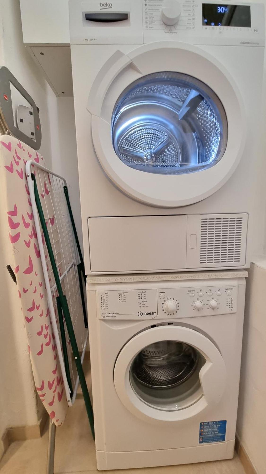 Finnem Rentals Tyrsova 布拉格 外观 照片