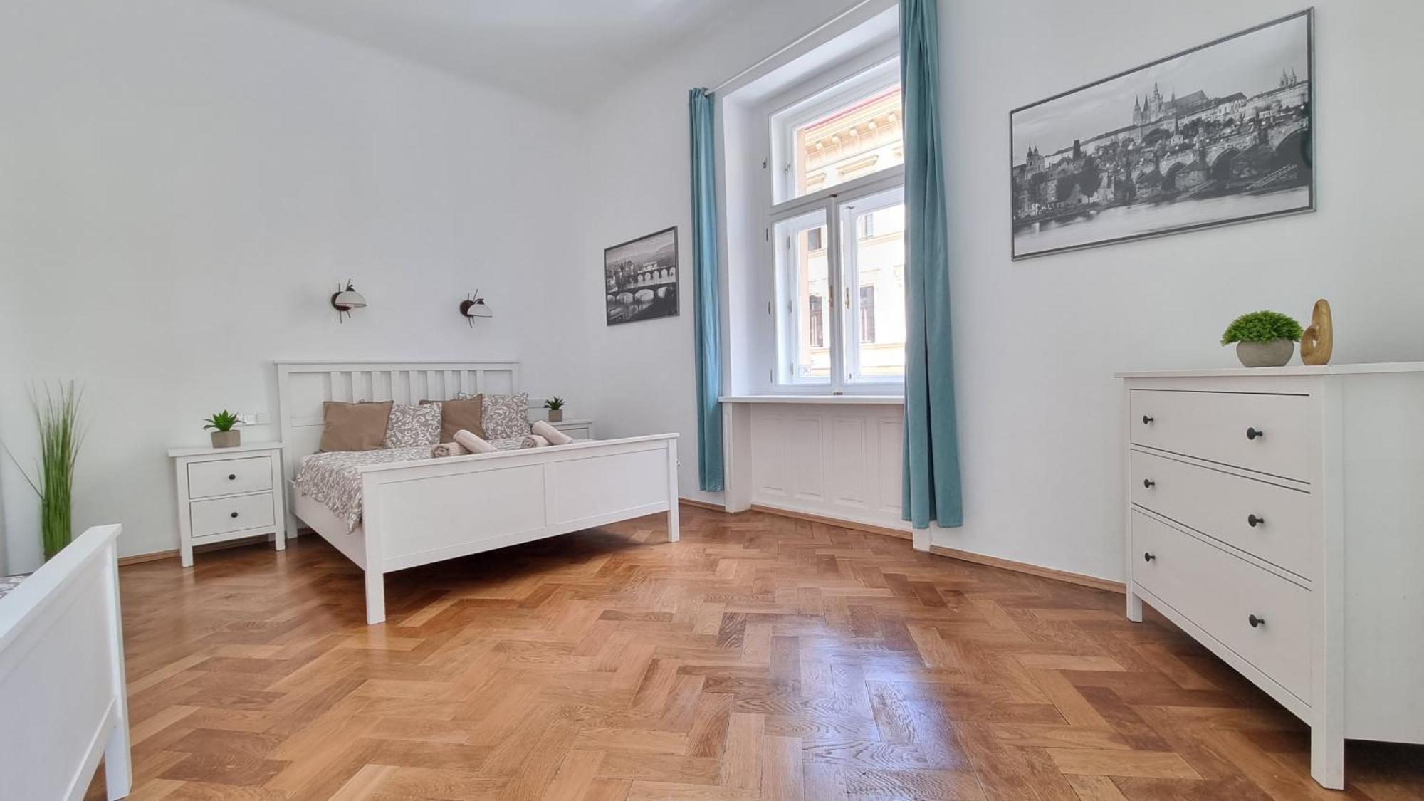 Finnem Rentals Tyrsova 布拉格 外观 照片